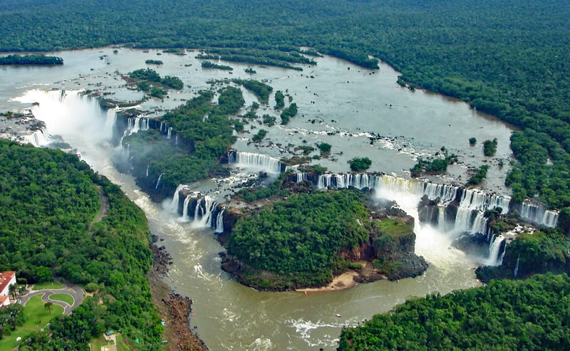 Iguazú Falls, New York City